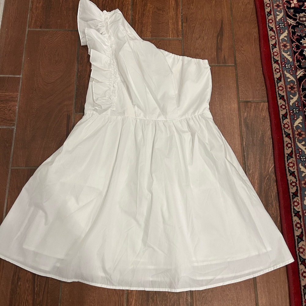 Zesica size XL white one shoulder dress